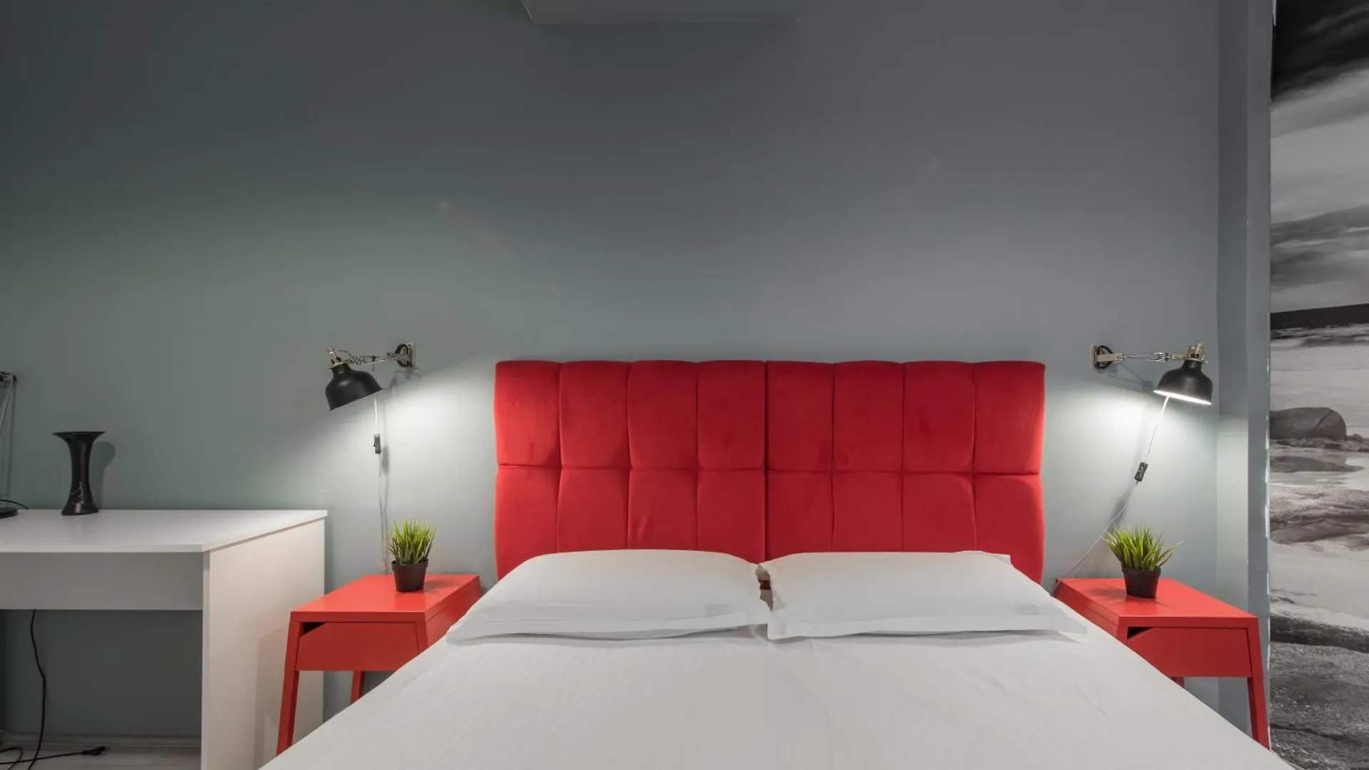 Bucharest Central Apartments - Shabbat Friendly 0*,  Rumänien