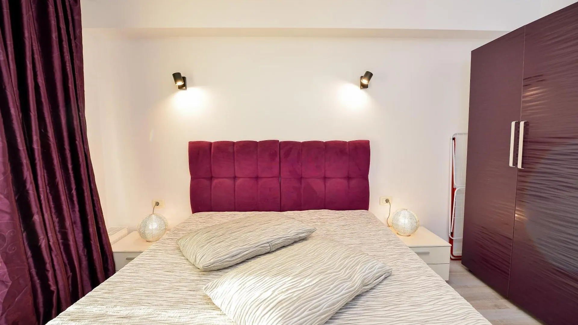 Bucharest Central Apartments - Shabbat Friendly 0*,  Rumänien