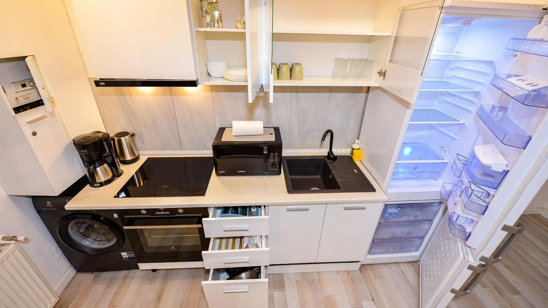 Bucharest Central Apartments - Shabbat Friendly Roménia