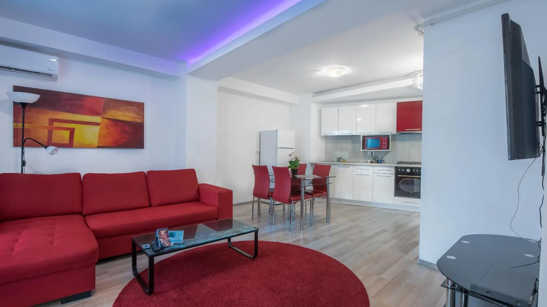 Bucharest Central Apartments - Shabbat Friendly